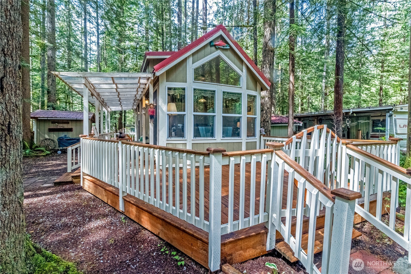 86 Sunset Circle Deming WA 98244