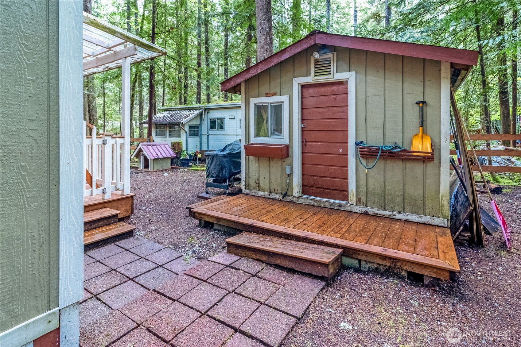 86 Sunset Circle Deming WA 98244