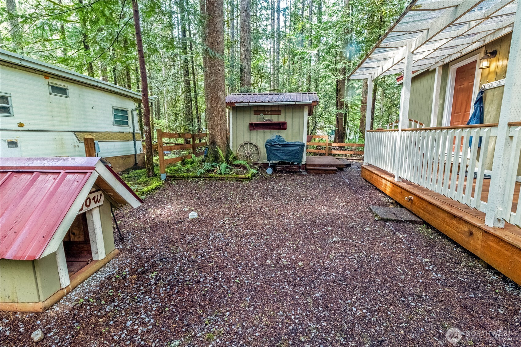 86 Sunset Circle Deming WA 98244