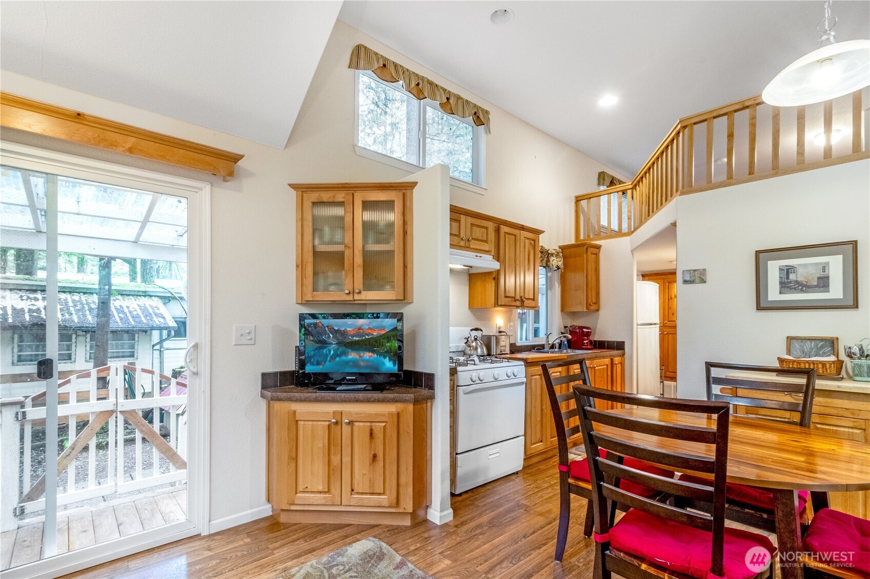 86 Sunset Circle Deming WA 98244