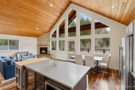 161 Middle Fork Lane Cle Elum WA 98922