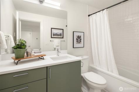 7060 Cleopatra Place NW Seattle WA 98117