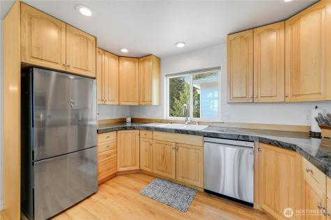 82 Montgomery Lane Port Ludlow WA 98365