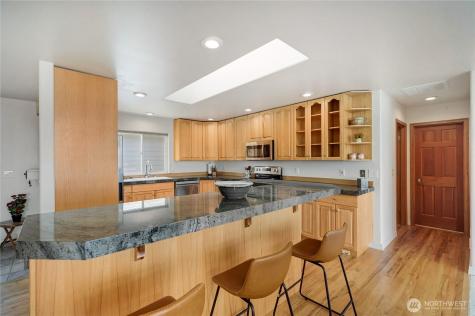 82 Montgomery Lane Port Ludlow WA 98365