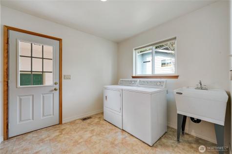 82 Montgomery Lane Port Ludlow WA 98365