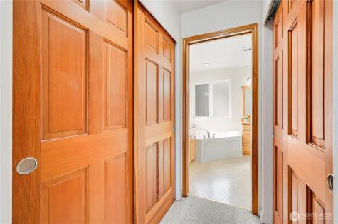 82 Montgomery Lane Port Ludlow WA 98365