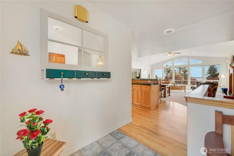 82 Montgomery Lane Port Ludlow WA 98365