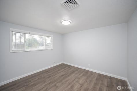 630 W Loop Drive Moses Lake WA 98837