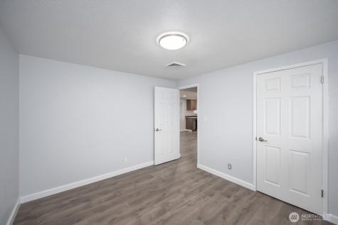 630 W Loop Drive Moses Lake WA 98837