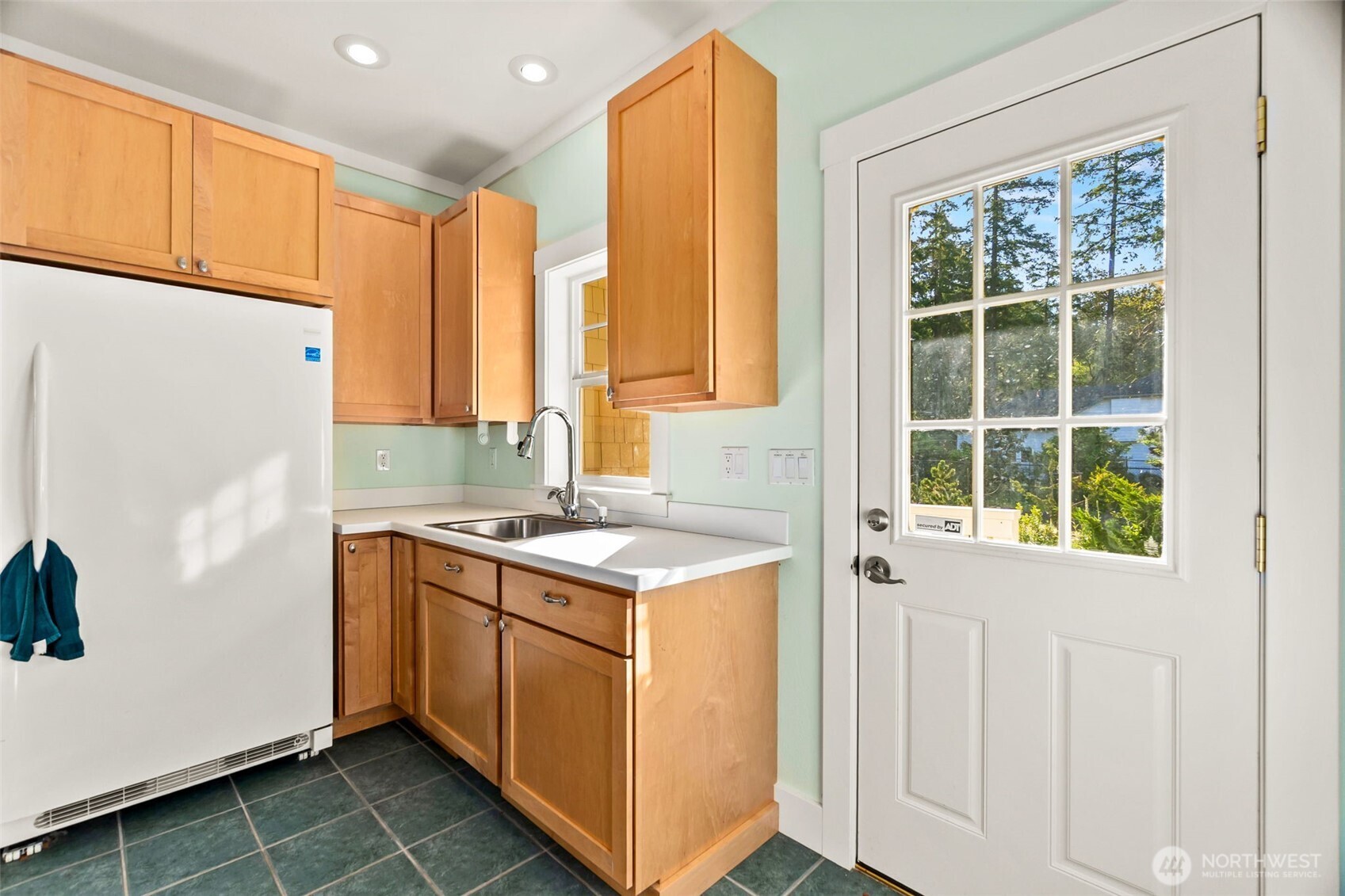 1800 E South Island Drive Shelton WA 98584