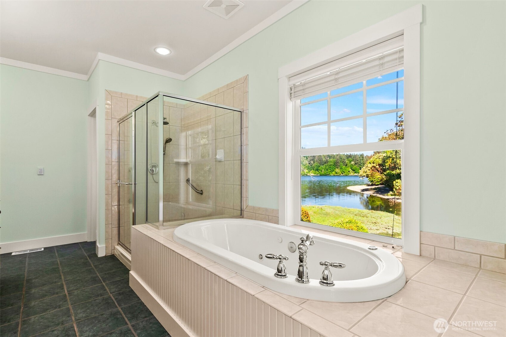 1800 E South Island Drive Shelton WA 98584