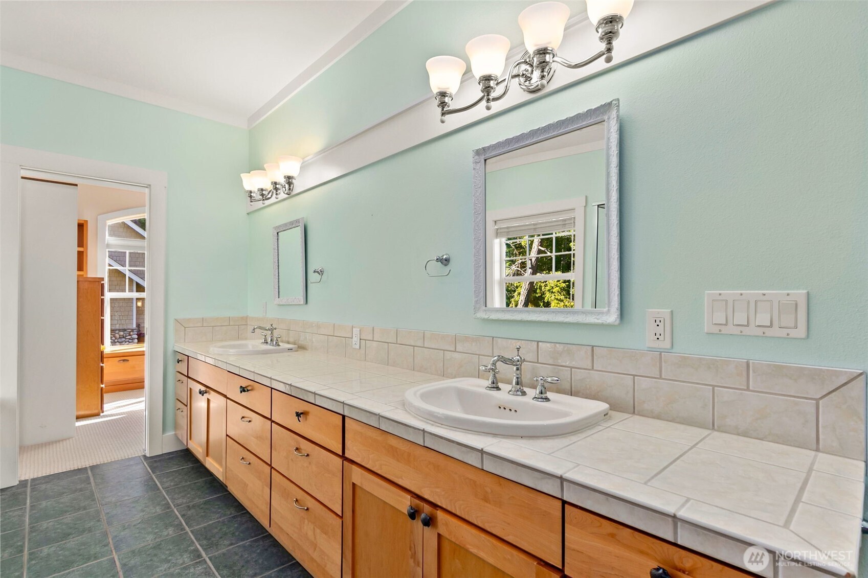 1800 E South Island Drive Shelton WA 98584