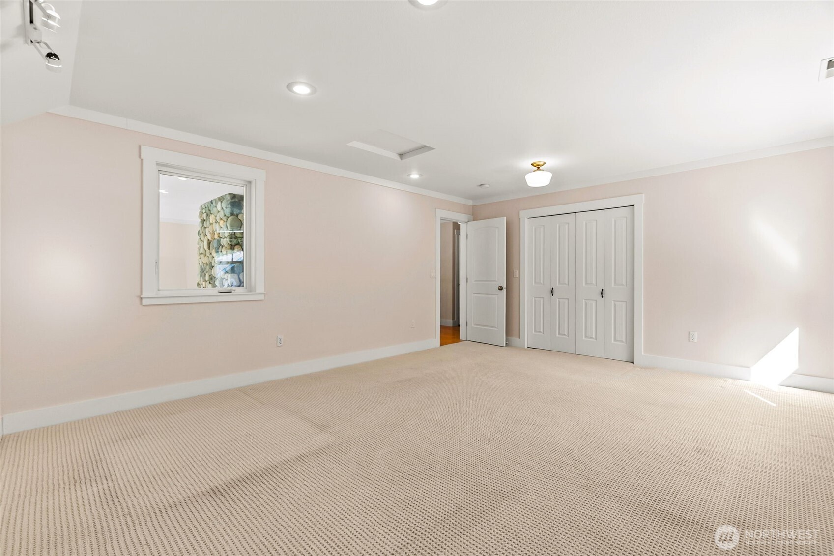 1800 E South Island Drive Shelton WA 98584