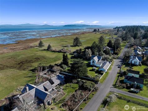 3212 Oysterville Road Oysterville WA 98641