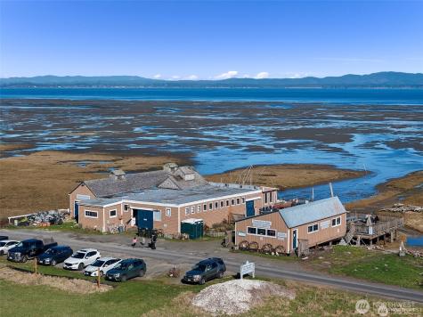 3212 Oysterville Road Oysterville WA 98641