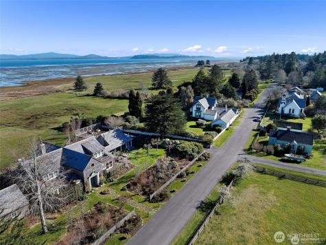 3212 Oysterville Road Oysterville WA 98641
