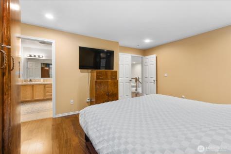 27867 256th Court SE Maple Valley WA 98038
