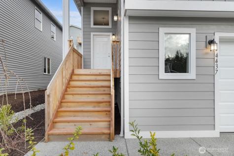 7451 45th Place NE Marysville WA 98270