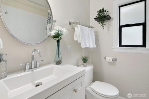 4045 2nd Avenue NE Seattle WA 98105