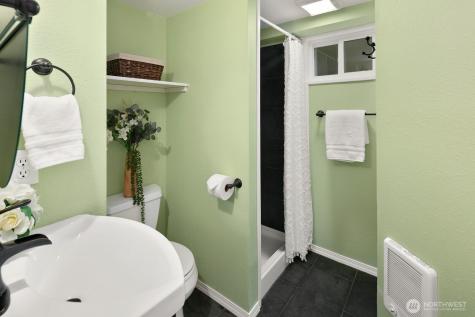 4045 2nd Avenue NE Seattle WA 98105