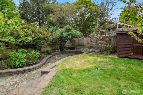 4045 2nd Avenue NE Seattle WA 98105