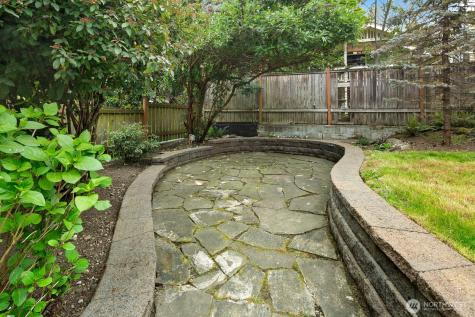 4045 2nd Avenue NE Seattle WA 98105