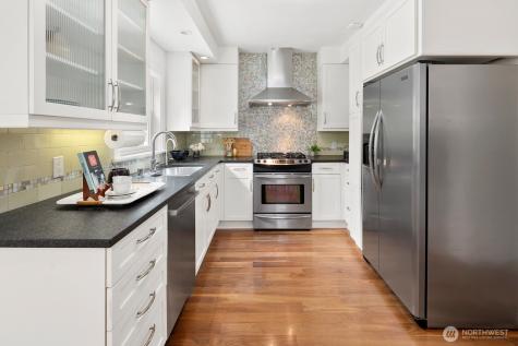 4045 2nd Avenue NE Seattle WA 98105
