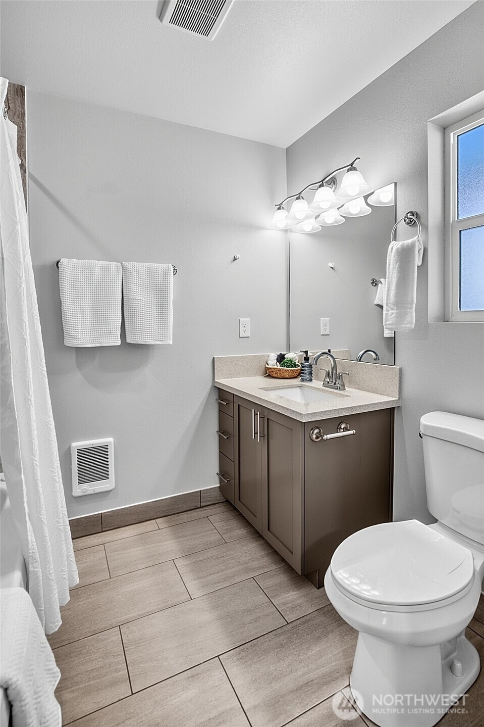 1298 Storm King Avenue SW Ocean Shores WA 98569