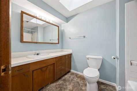 6525 Lazy Street SW Tumwater WA 98512