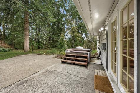 6525 Lazy Street SW Tumwater WA 98512