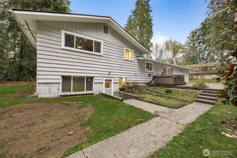 6525 Lazy Street SW Tumwater WA 98512