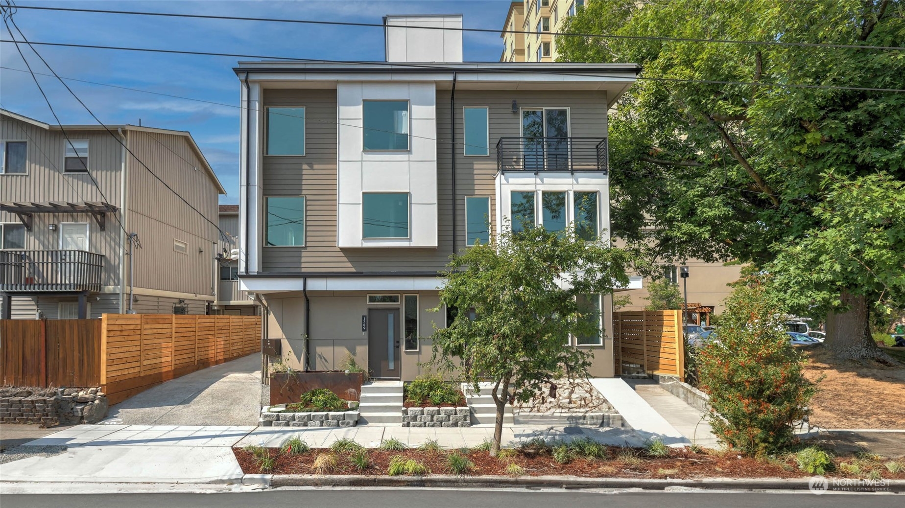 1713 14th Avenue S Seattle WA 98144