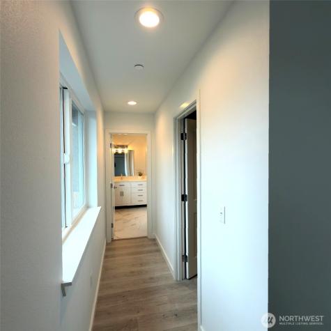 648 SW 139th Street Burien WA 98166