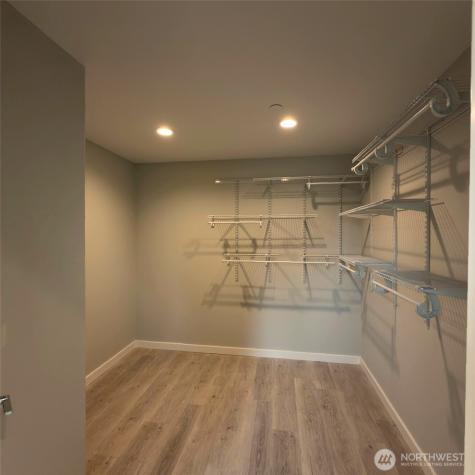 648 SW 139th Street Burien WA 98166