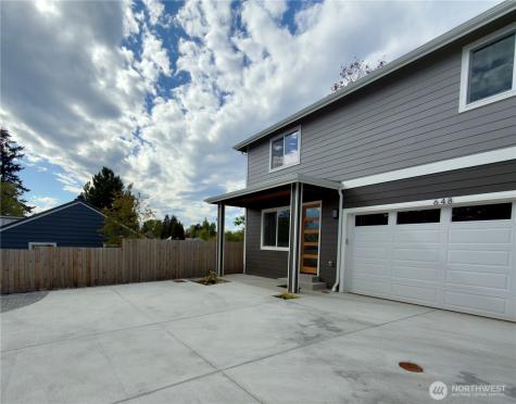 648 SW 139th Street Burien WA 98166