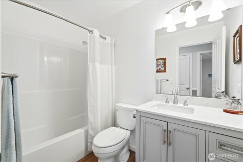 5706 121st Place NE Marysville WA 98271