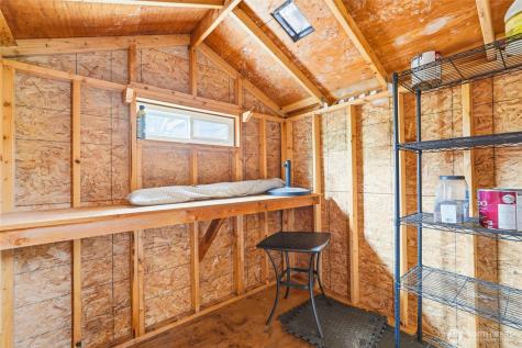 5706 121st Place NE Marysville WA 98271