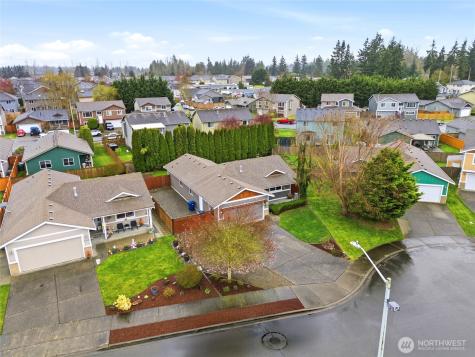 5706 121st Place NE Marysville WA 98271