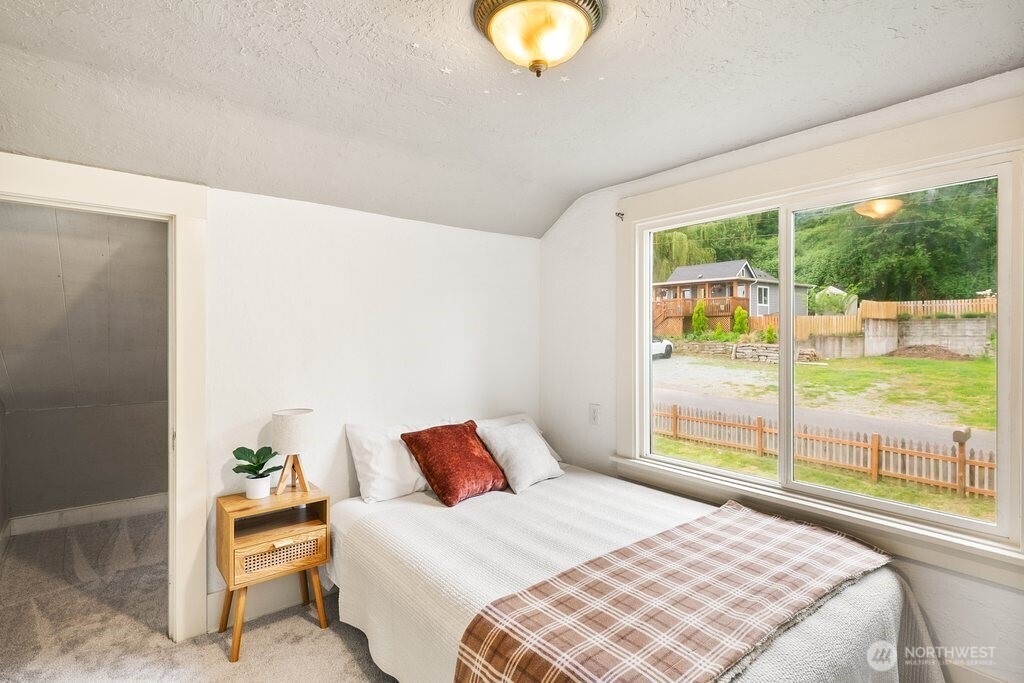 4705 S 4th Avenue Everett WA 98203