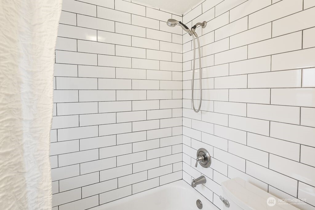 4705 S 4th Avenue Everett WA 98203