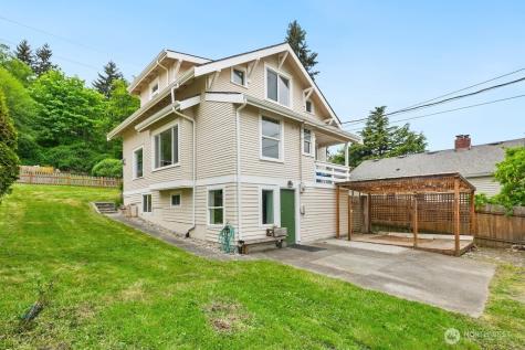 4705 S 4th Avenue Everett WA 98203