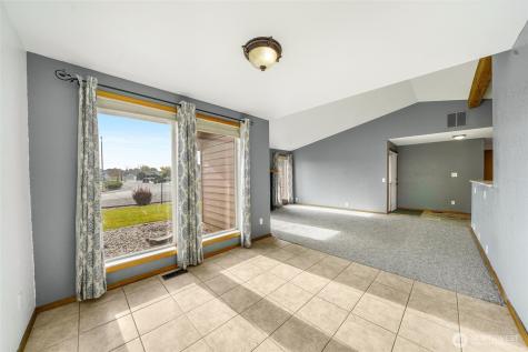 319 N Grape Drive Moses Lake WA 98837