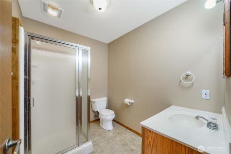 319 N Grape Drive Moses Lake WA 98837