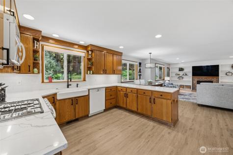 13715 110th Avenue Ct E Puyallup WA 98374