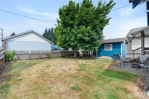 527 S 5th Street Montesano WA 98563