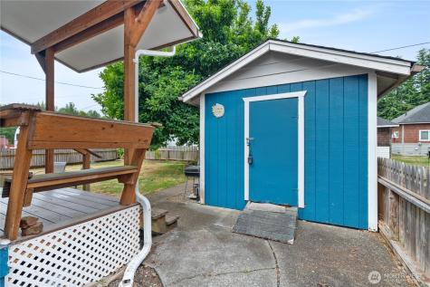 527 S 5th Street Montesano WA 98563