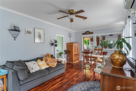 527 S 5th Street Montesano WA 98563