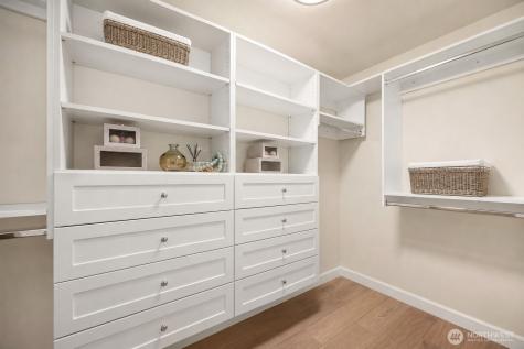 26817 SE 22nd Way Sammamish WA 98075