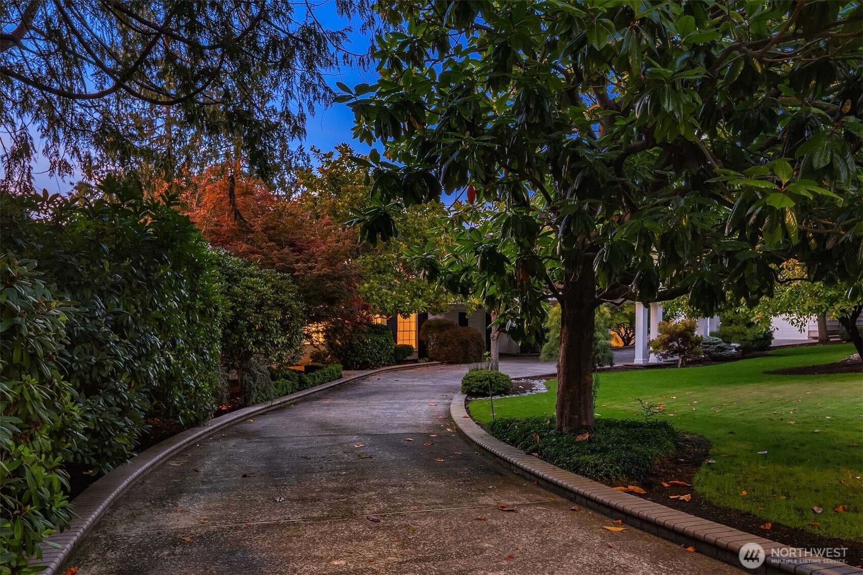 3727 Shore Avenue Everett WA 98203