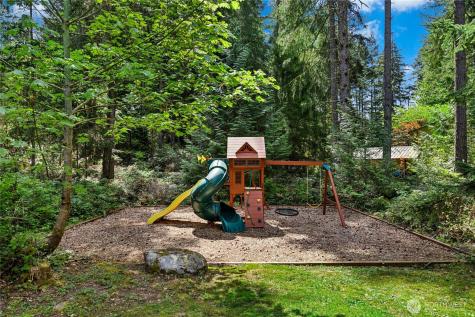 8804 221st Avenue NE Redmond WA 98053
